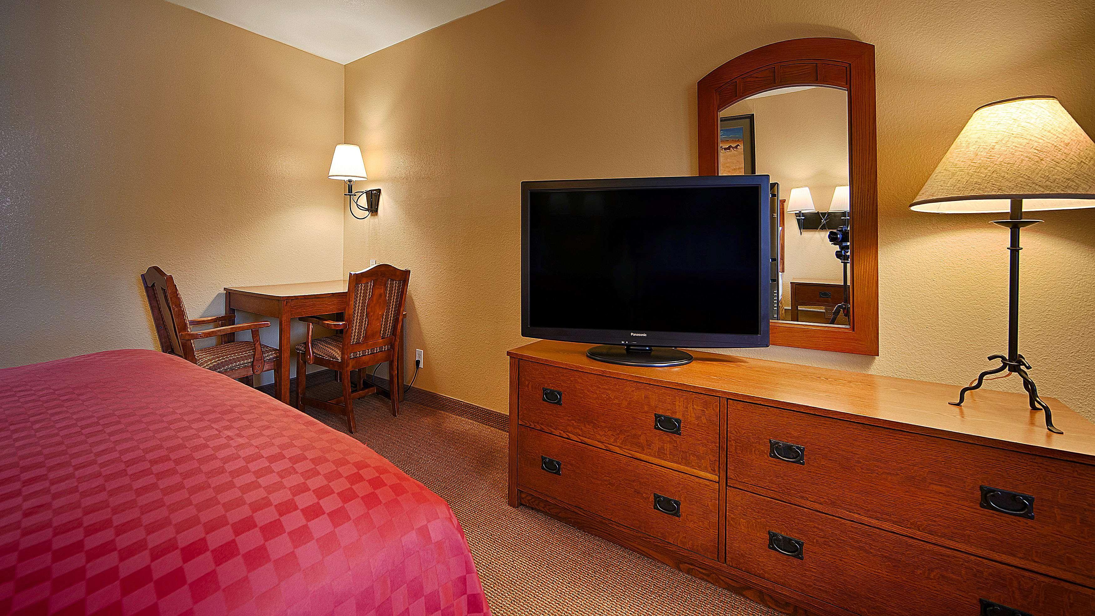 Best Western Executive Inn Hallettsville Buitenkant foto