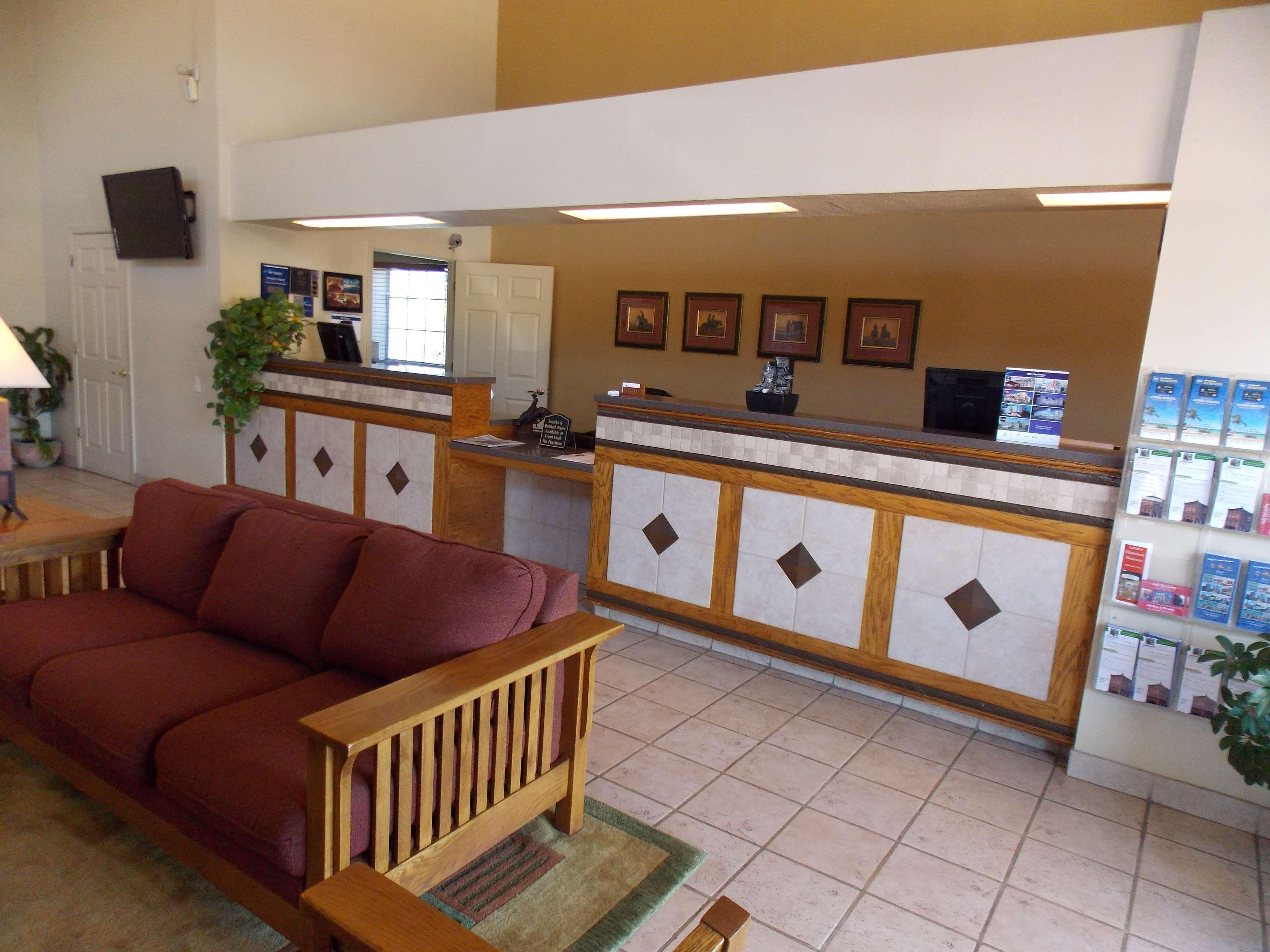 Best Western Executive Inn Hallettsville Buitenkant foto