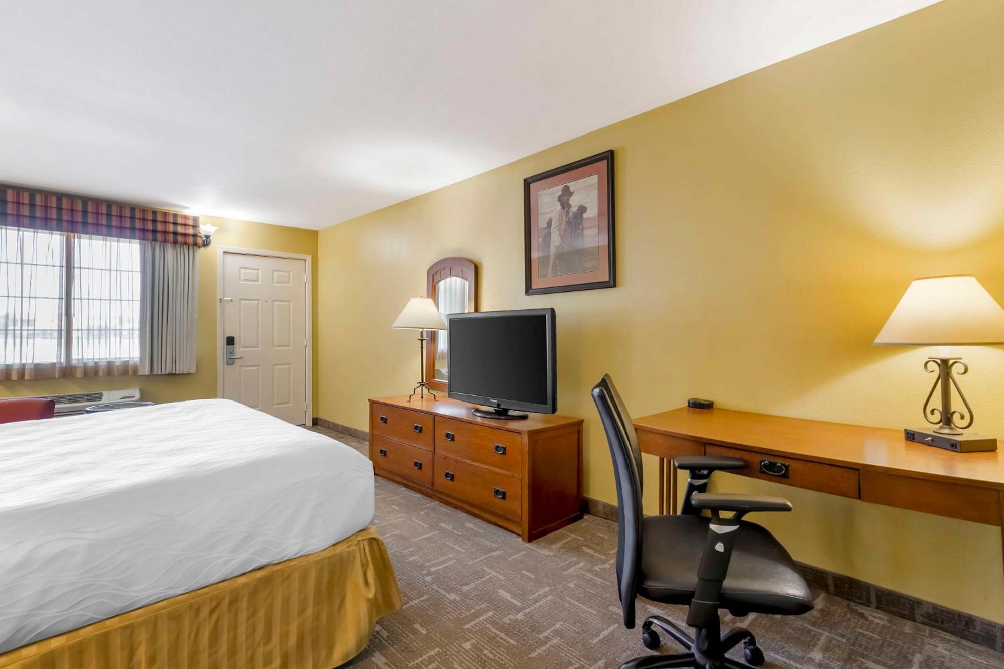 Best Western Executive Inn Hallettsville Buitenkant foto