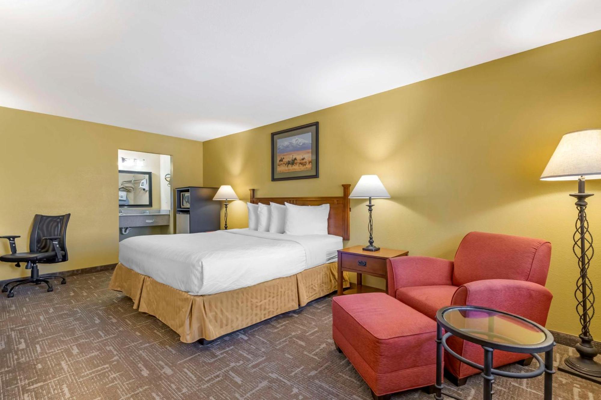 Best Western Executive Inn Hallettsville Buitenkant foto